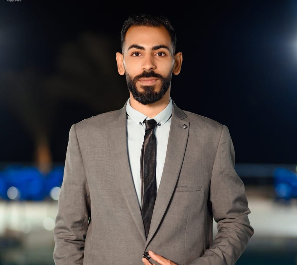 مهندس حازم الكواكبي مؤسس الفريق المصري لحماية وإنقاذ الكائنات البحرية