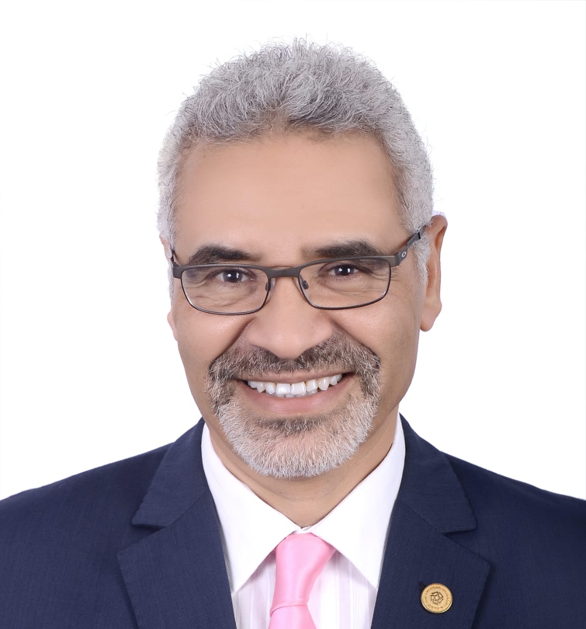 د. أيمن زُهْري - خبير السكان ودراسات الهجرة